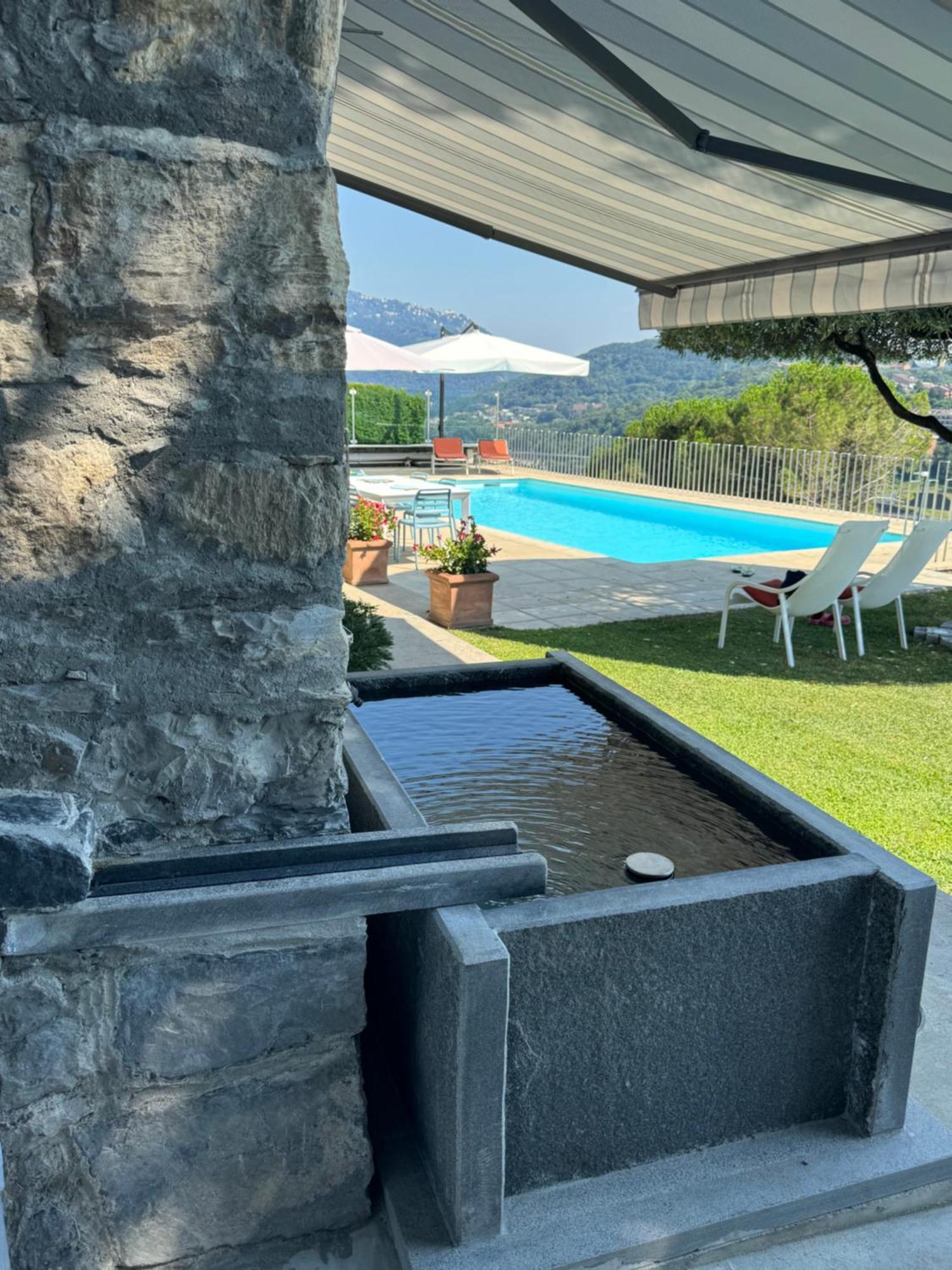 Veralto - Modern Suite With Como Lake View Vacallo Exteriör bild